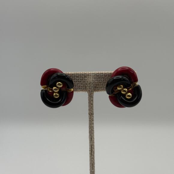 Vintage Red Black Clip-On Flower Earrings - Picture 1 of 4